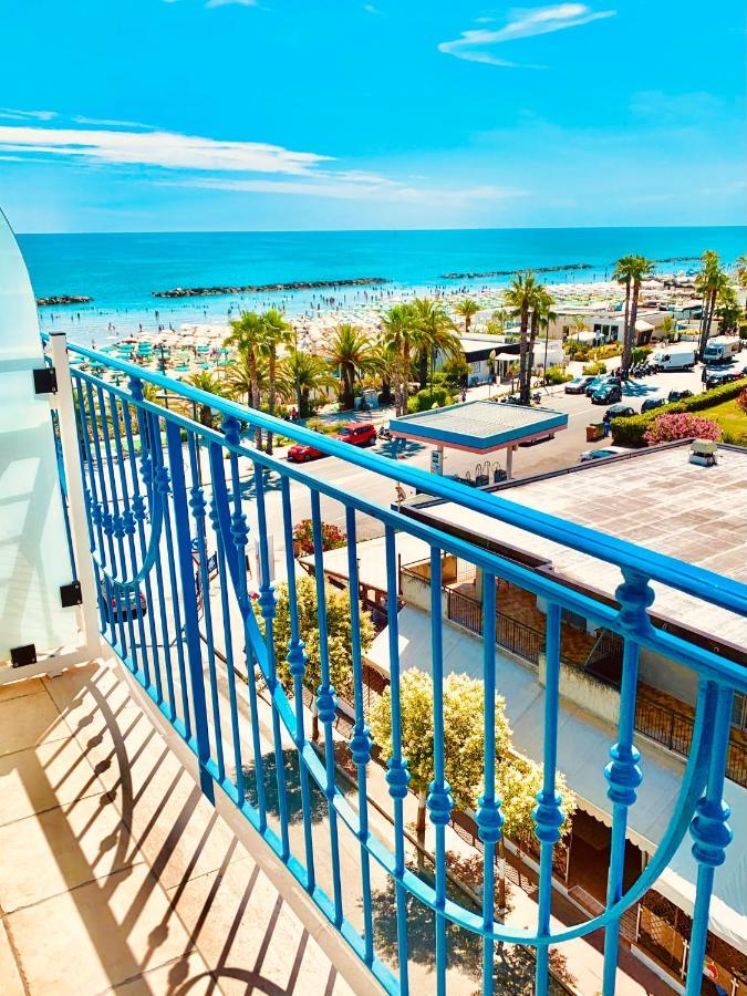 Hotel Ambassador Grottammare Luaran gambar