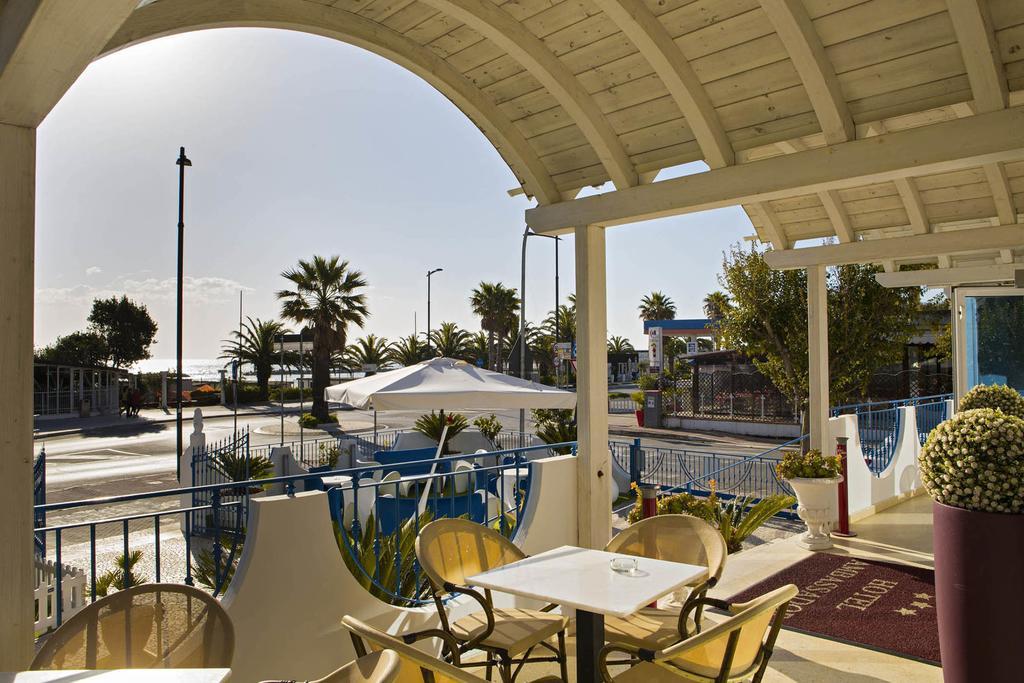 Hotel Ambassador Grottammare Luaran gambar