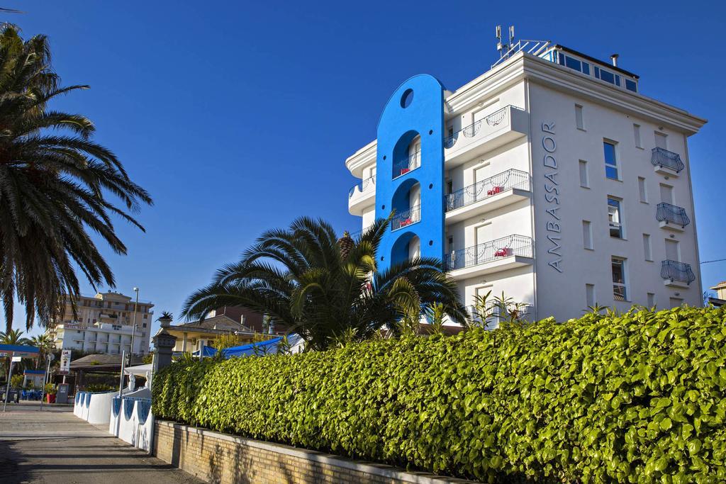 Hotel Ambassador Grottammare Luaran gambar